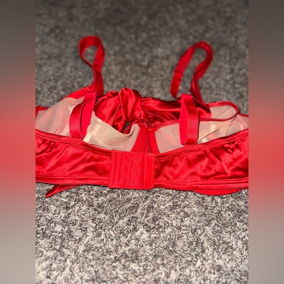 Adore Me Unlined Bow Bra Plus-Size Satin Balconette Bra with Underwire Size 2X - Picture 8 of 12